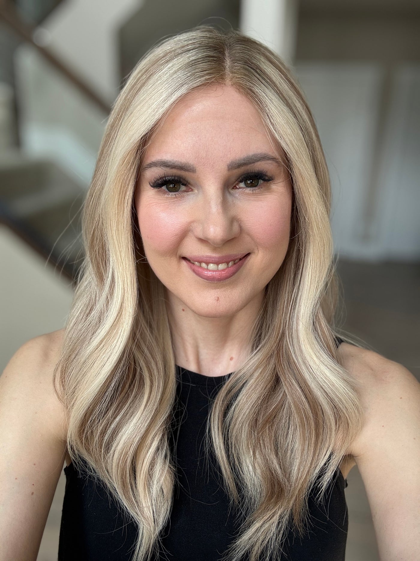22" Claire Comfort Cap Lace Top Wig (XS)