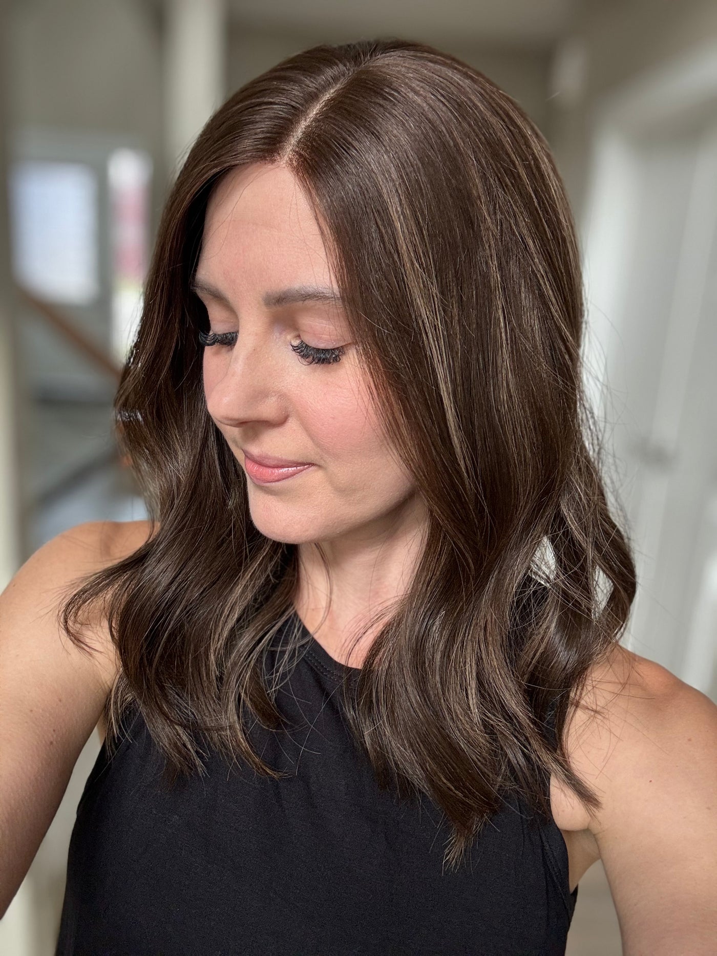 20" Jennifer Comfort Cap Lace Top Wig (S)