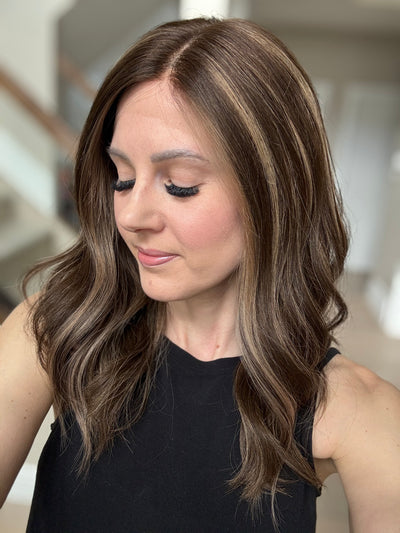 20" Flavia Comfort Cap Silk Top Wig (S)