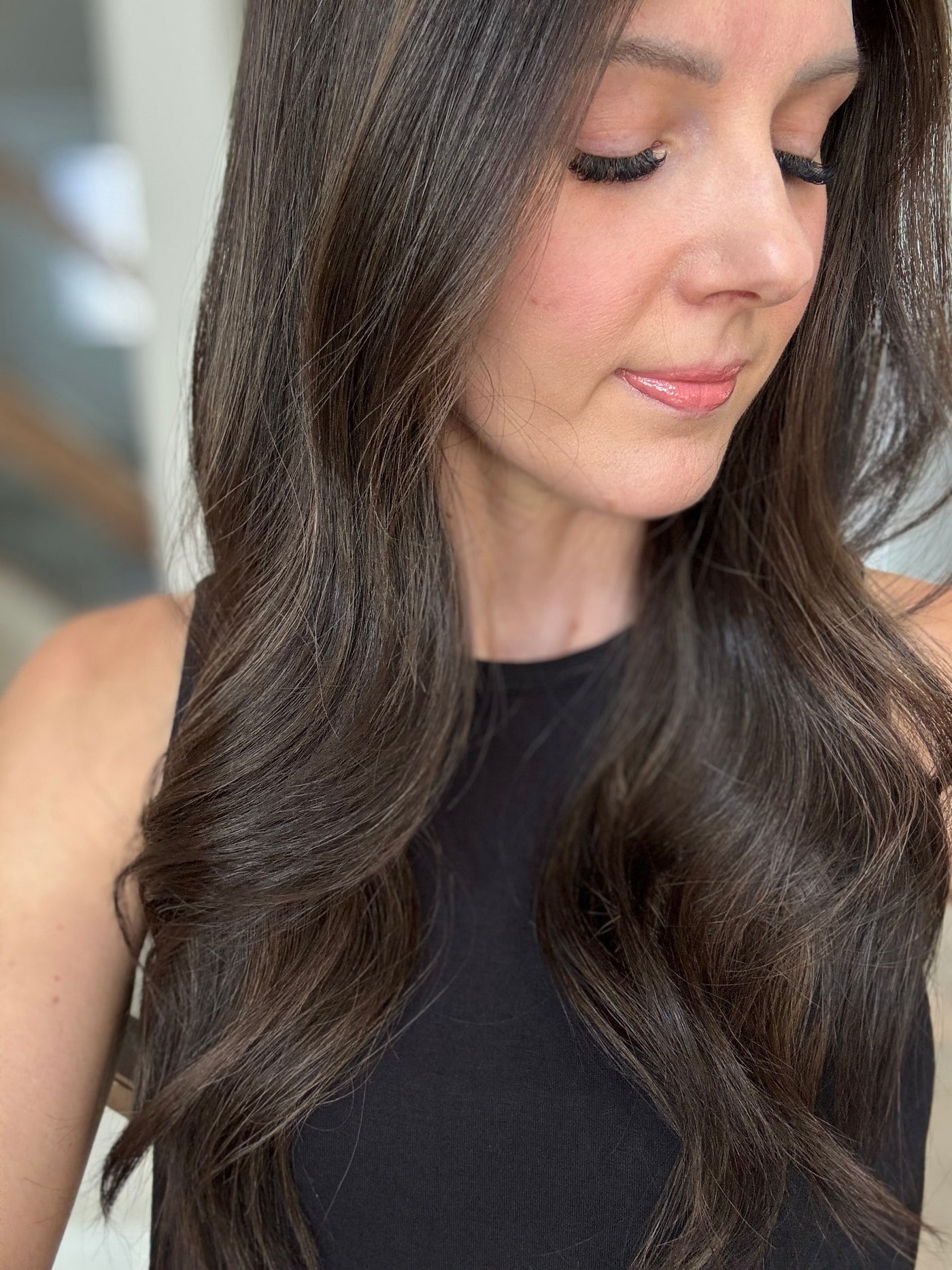 24" Larissa Comfort Cap Lace Top Wig (M)