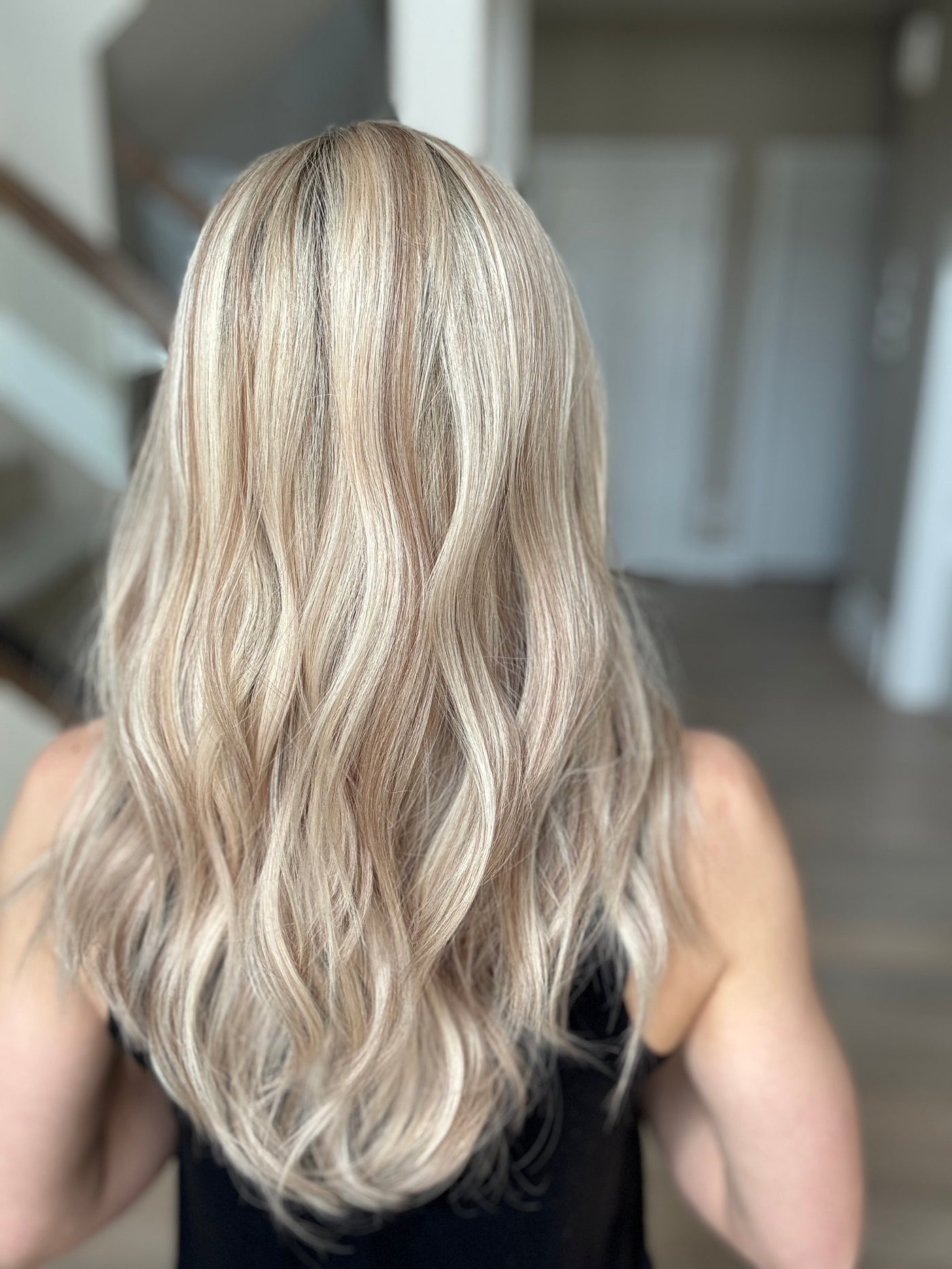 22" Kira Comfort Cap Lace Top Wig (XS)