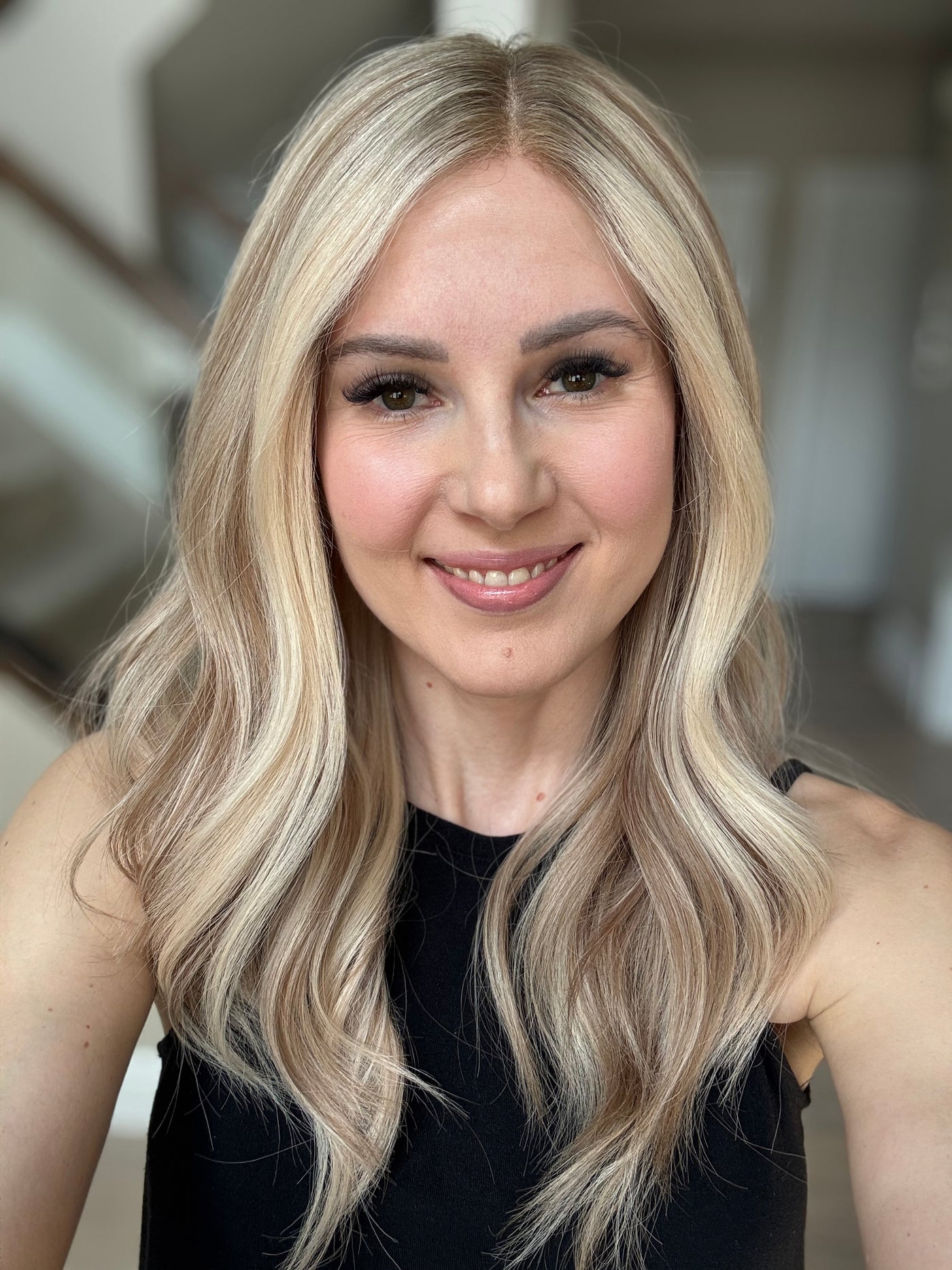 22" Claire Comfort Cap Lace Top Wig (XS)