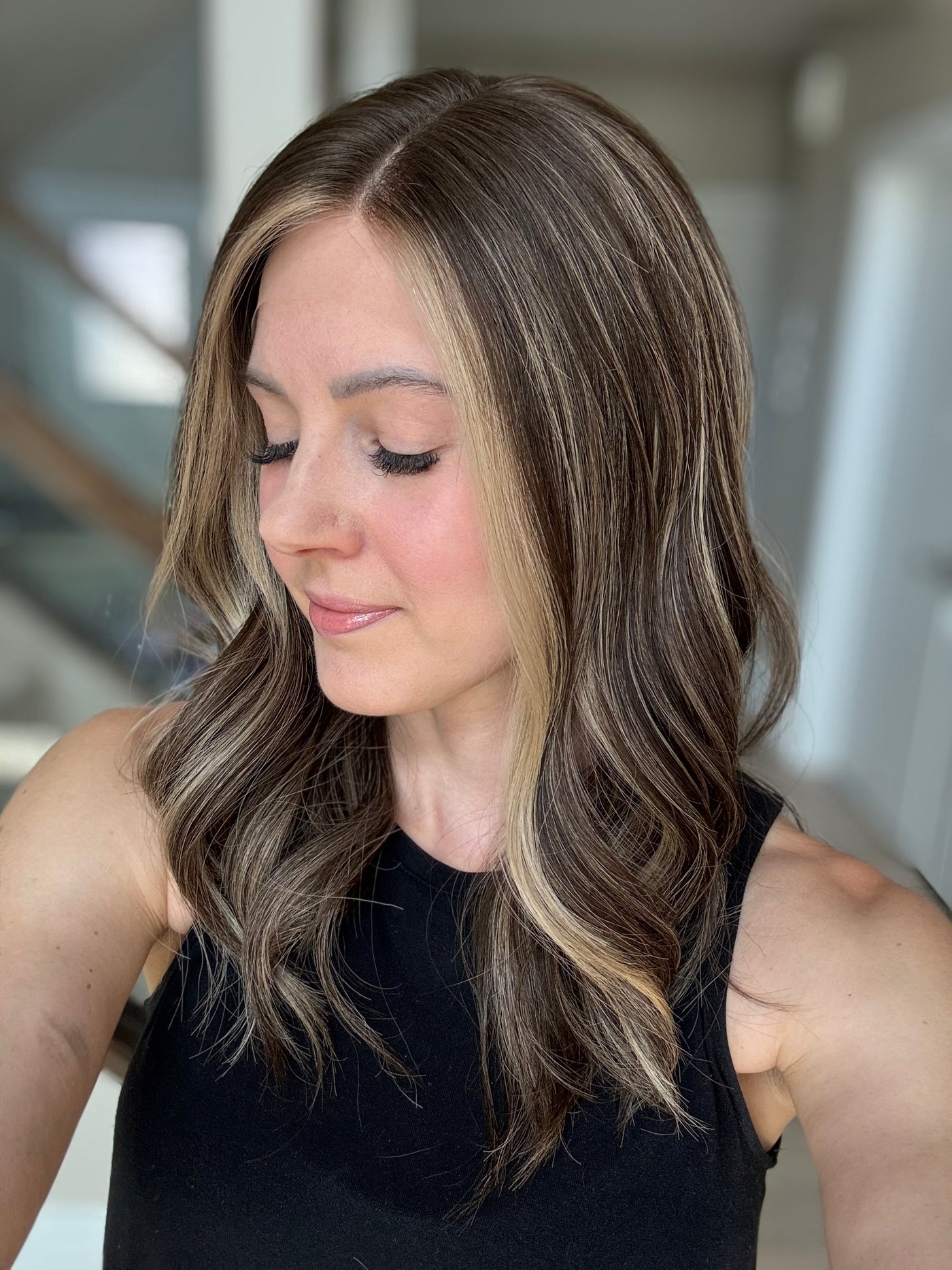 20" Jessie Comfort Cap Lace Top Wig (M)