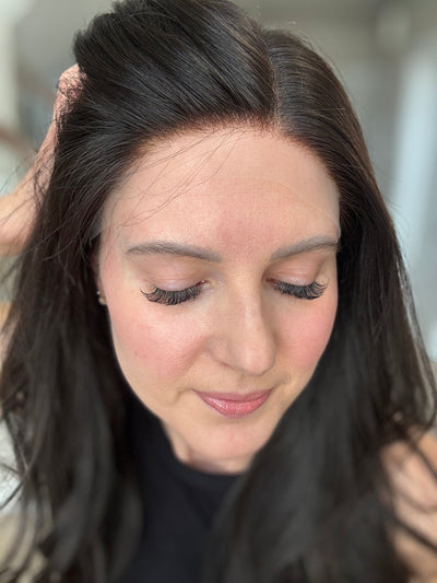 22" Zara Comfort Cap Lace Top Wig (M)