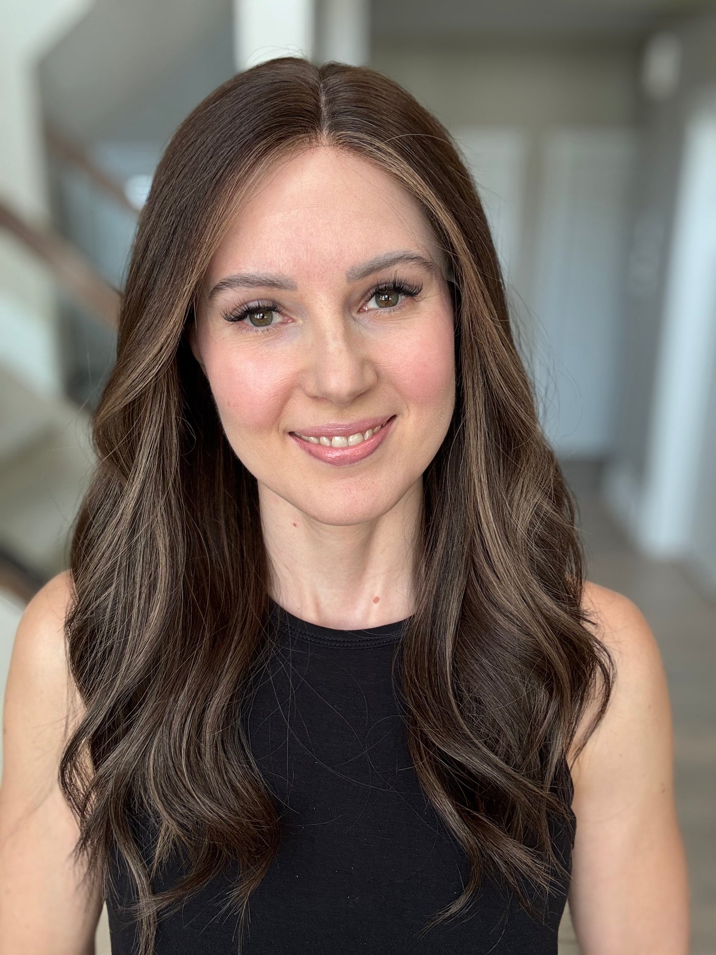 22" Ava Comfort Cap Lace Top Wig (XS)