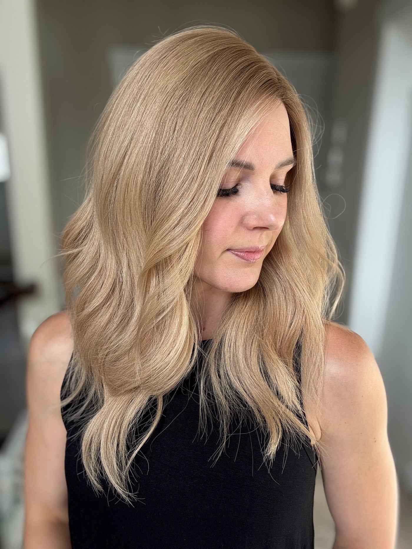 20" Jaelyn Comfort Cap Lace Top Wig (M)