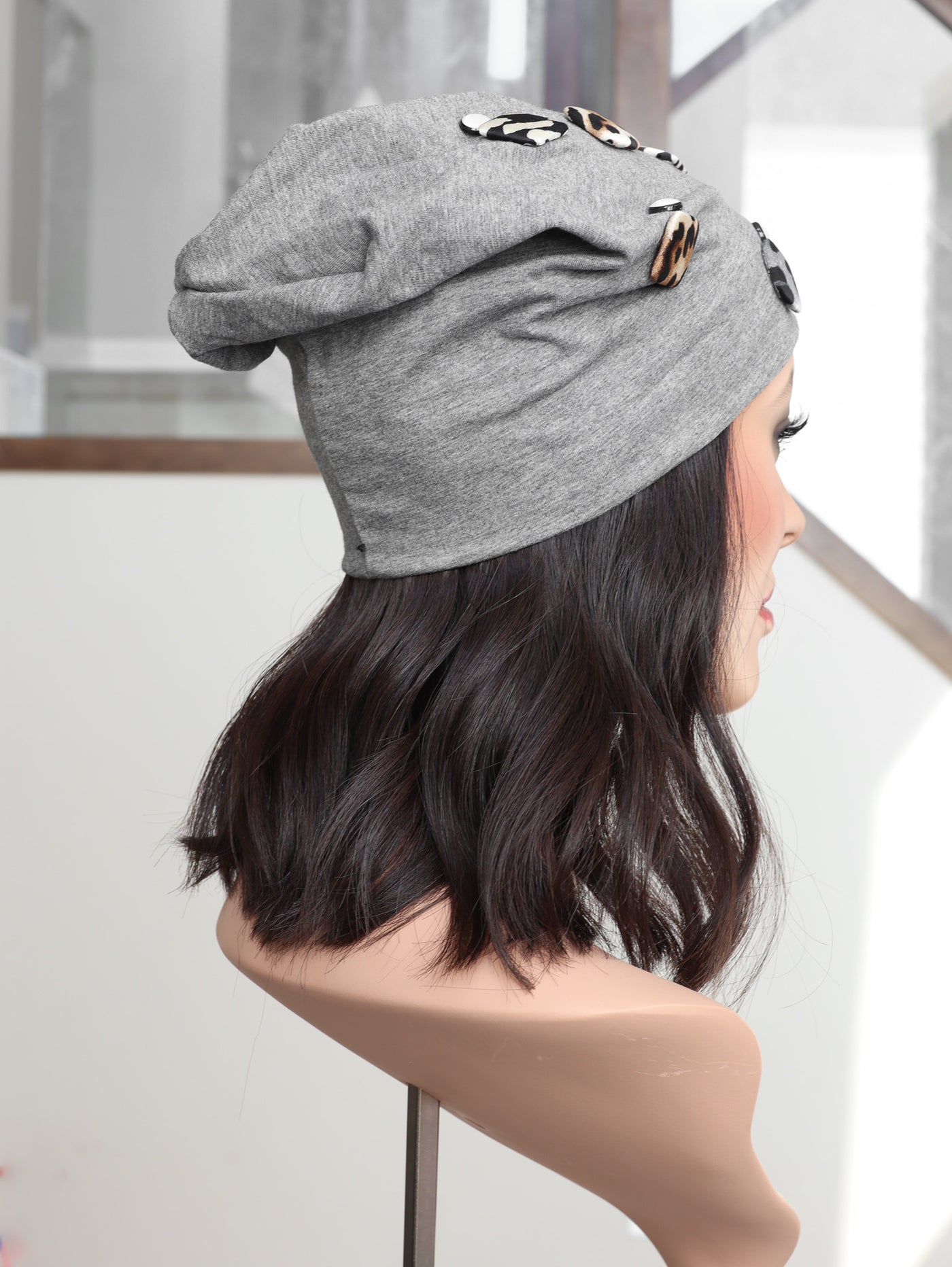 13" Dark Brown Hat Wig (M)