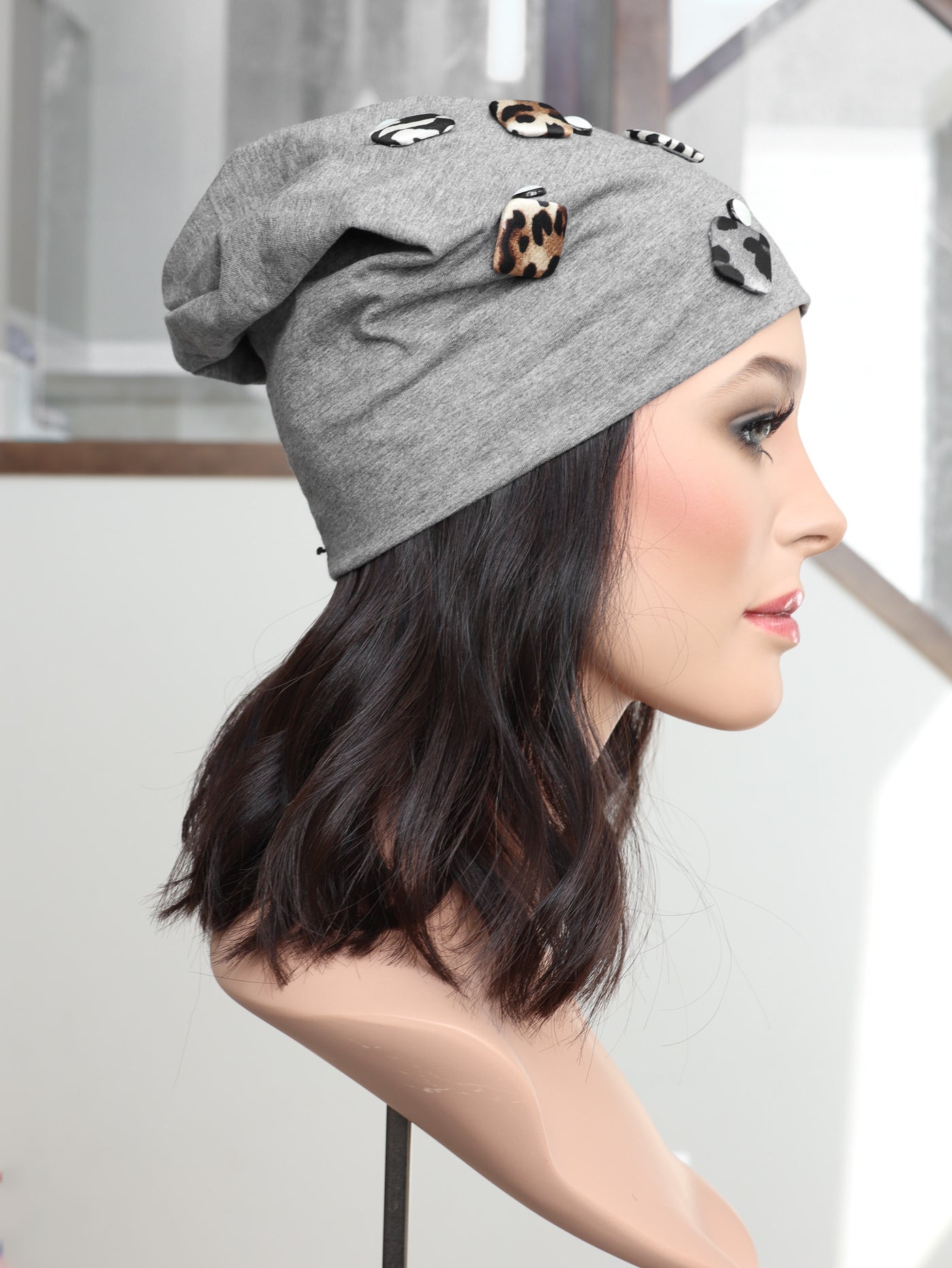 13" Dark Brown Hat Wig (M)