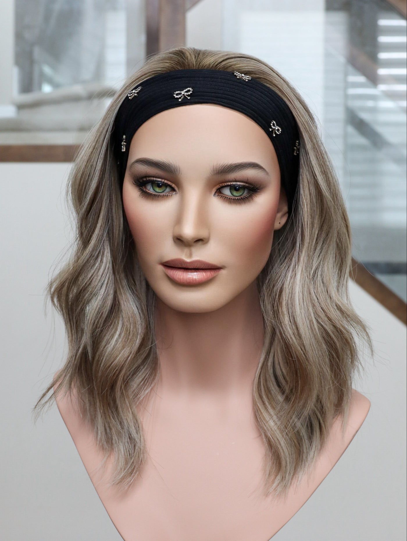 20" Kasi Bandfall Active Wig (M)