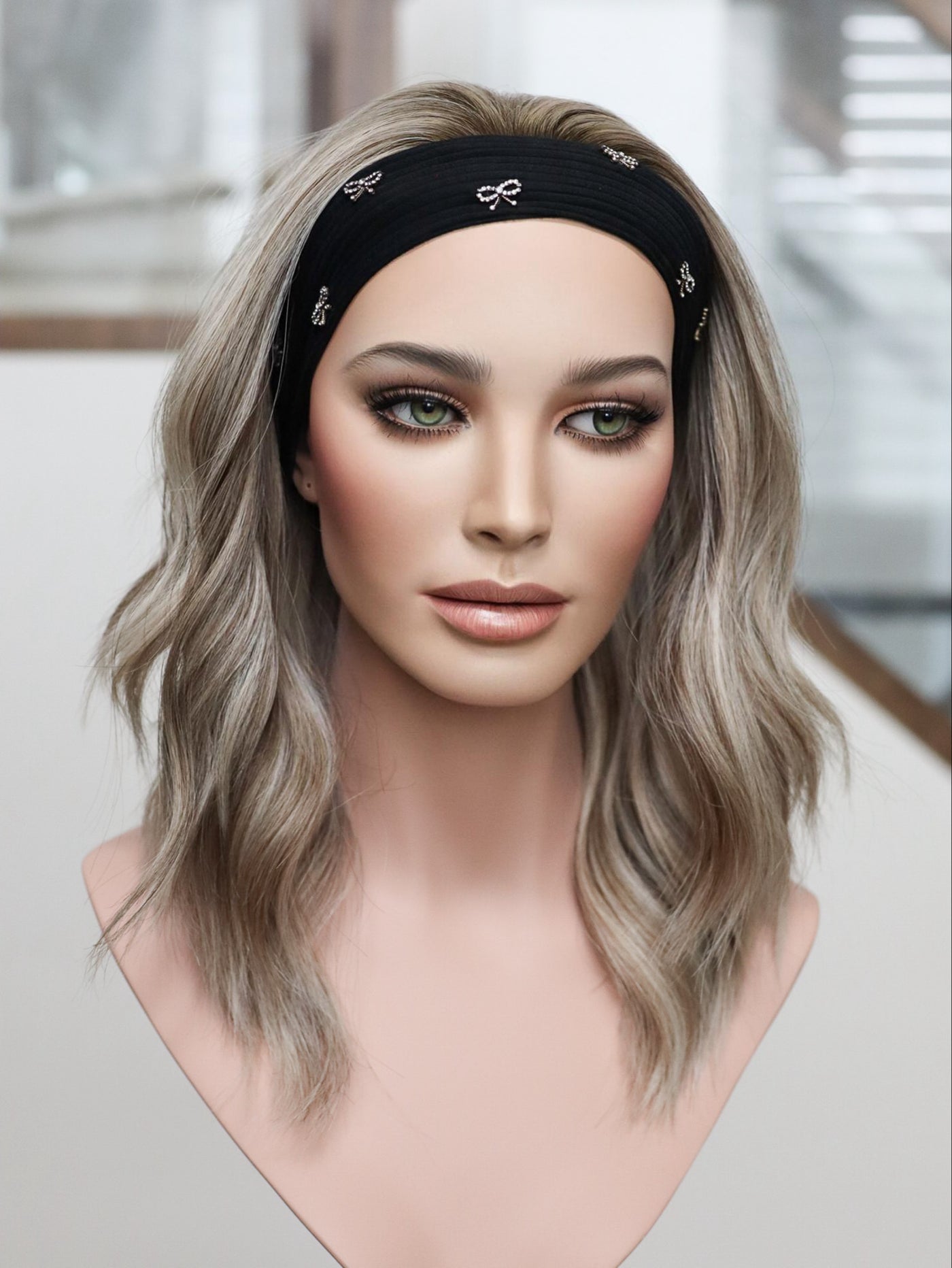 20" Kasi Bandfall Active Wig (M)