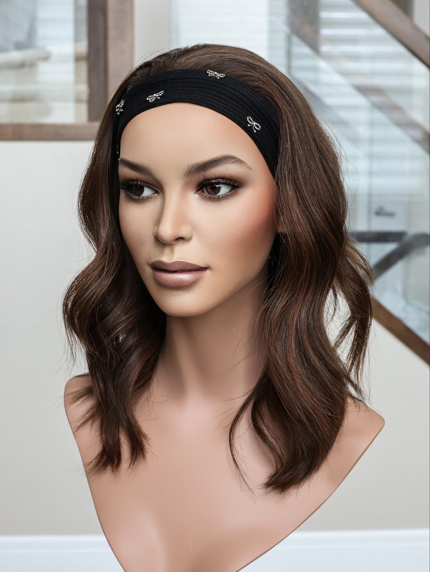 20" Ria Bandfall Active Wig (M)