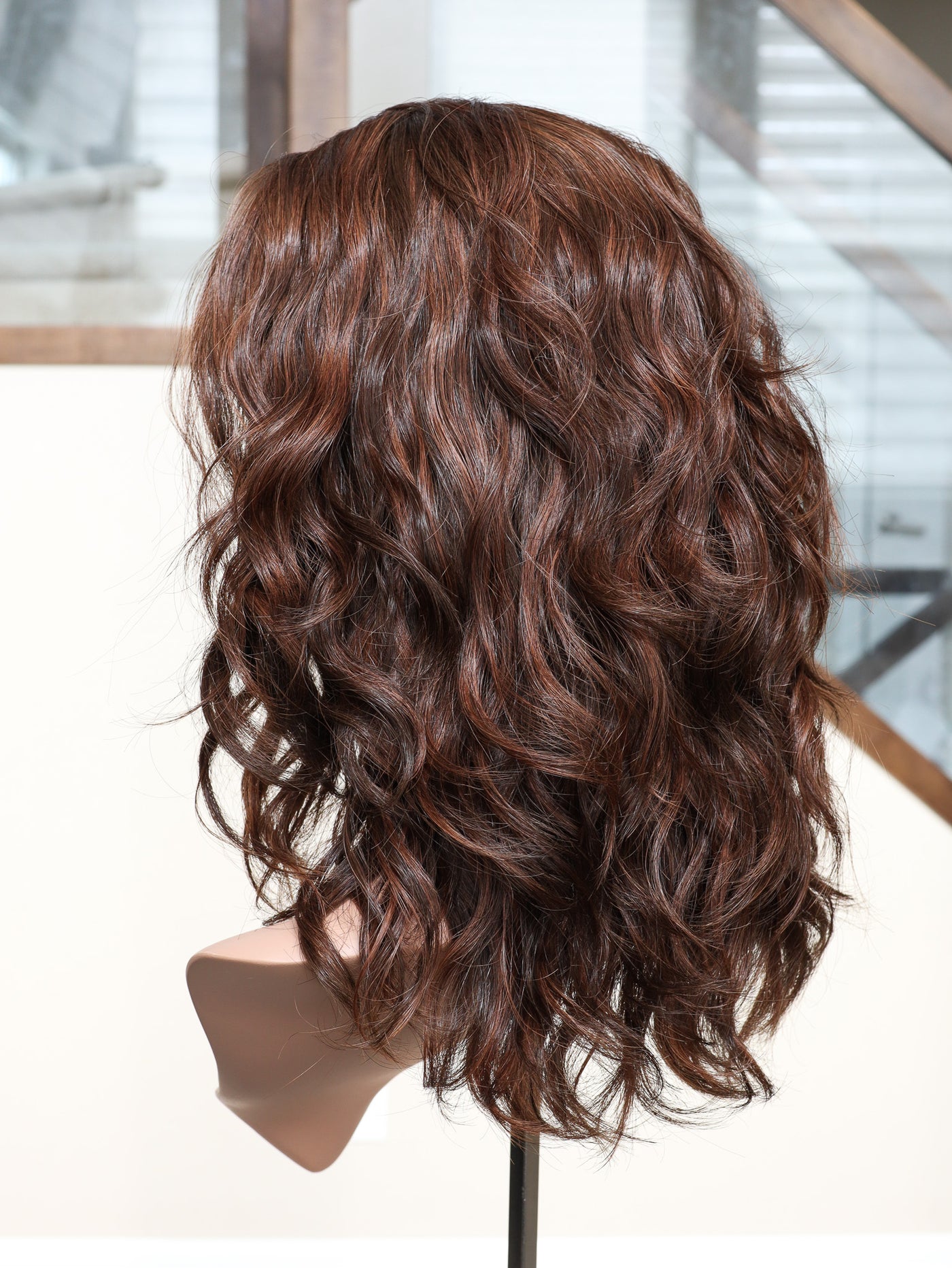 20" Ria Wavy Bandfall Active Wig (S)