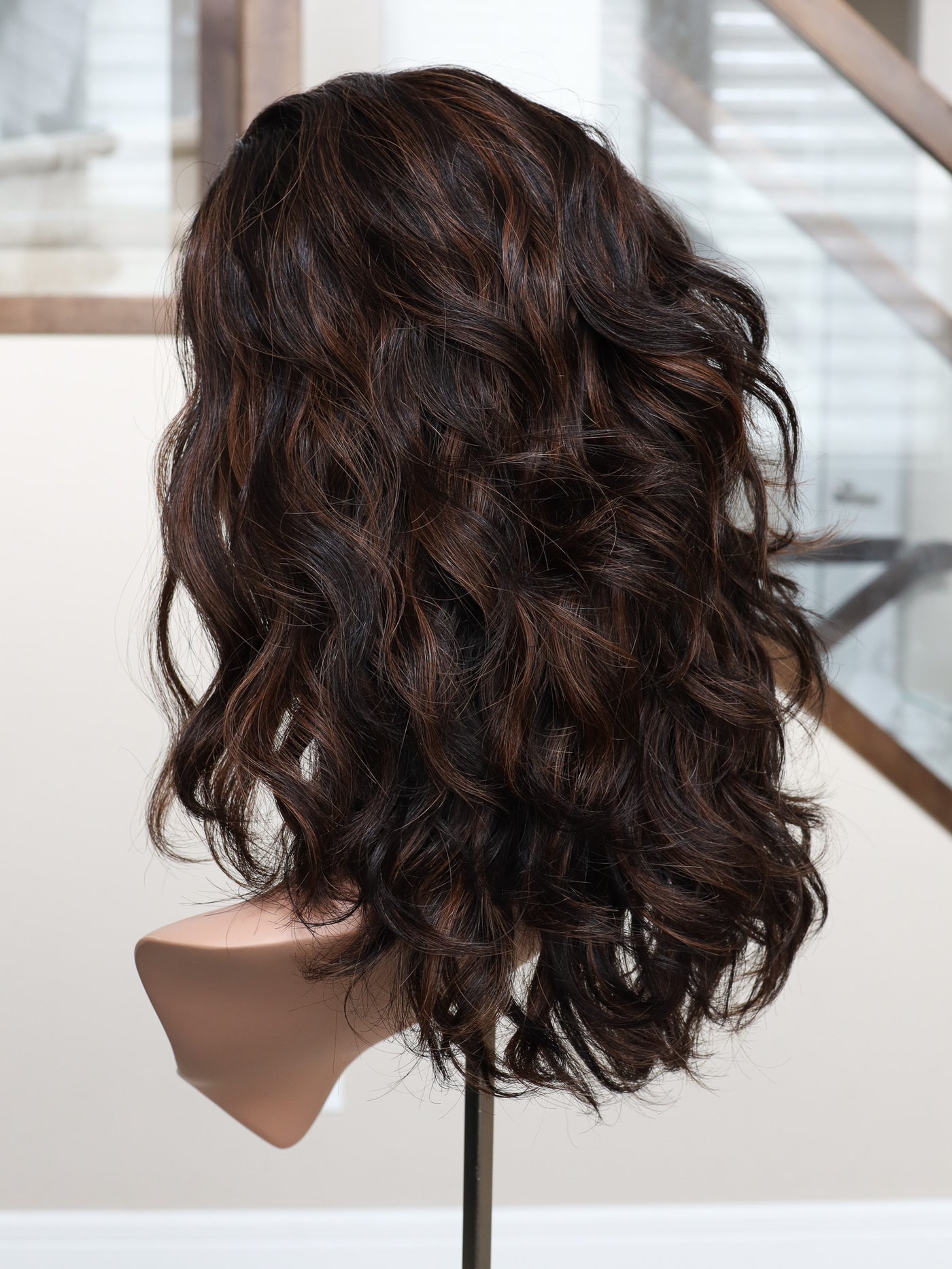 20" Carissa Wavy Bandfall Active Wig (S)