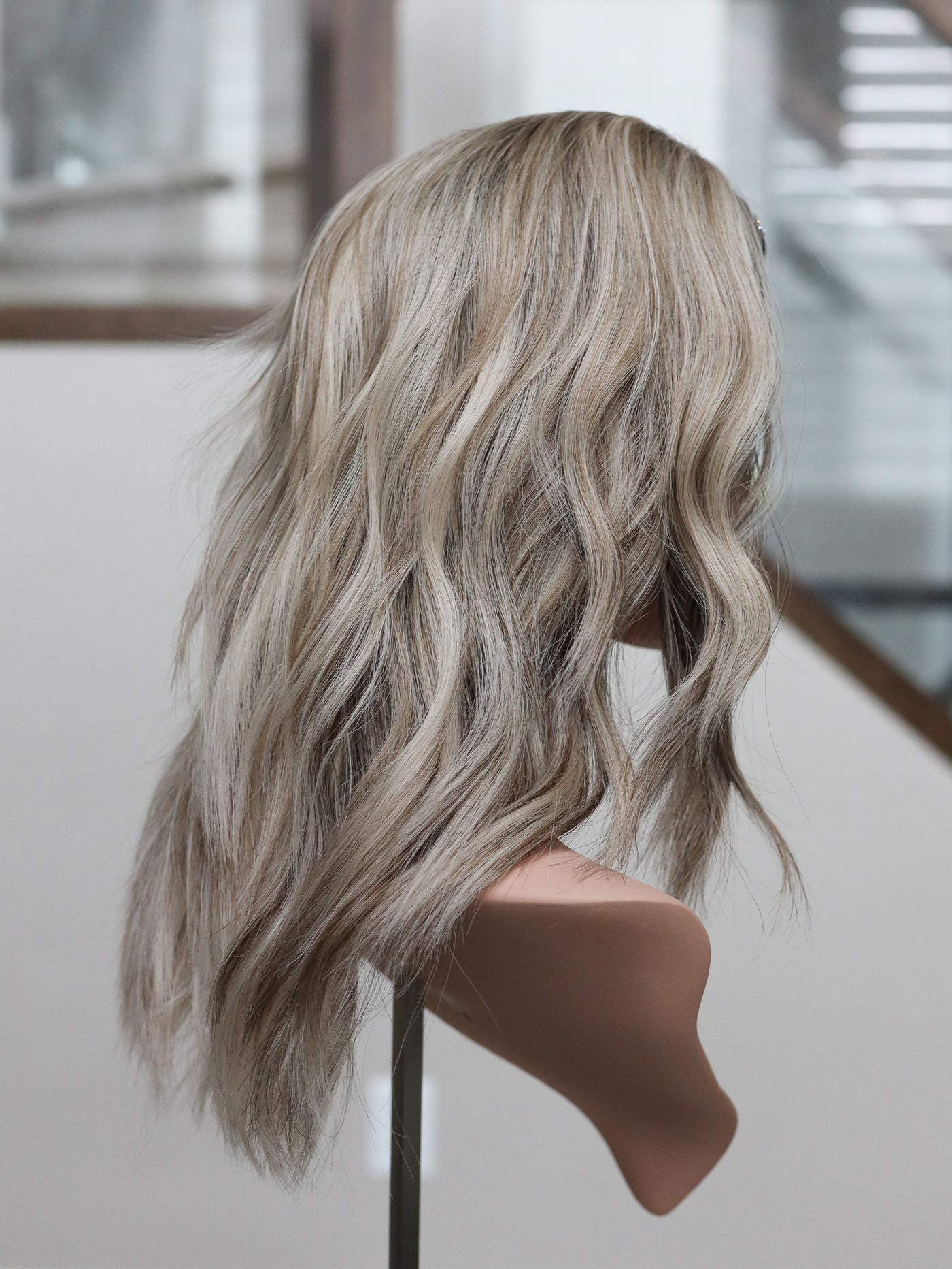 20" Kasi Bandfall Active Wig (M)