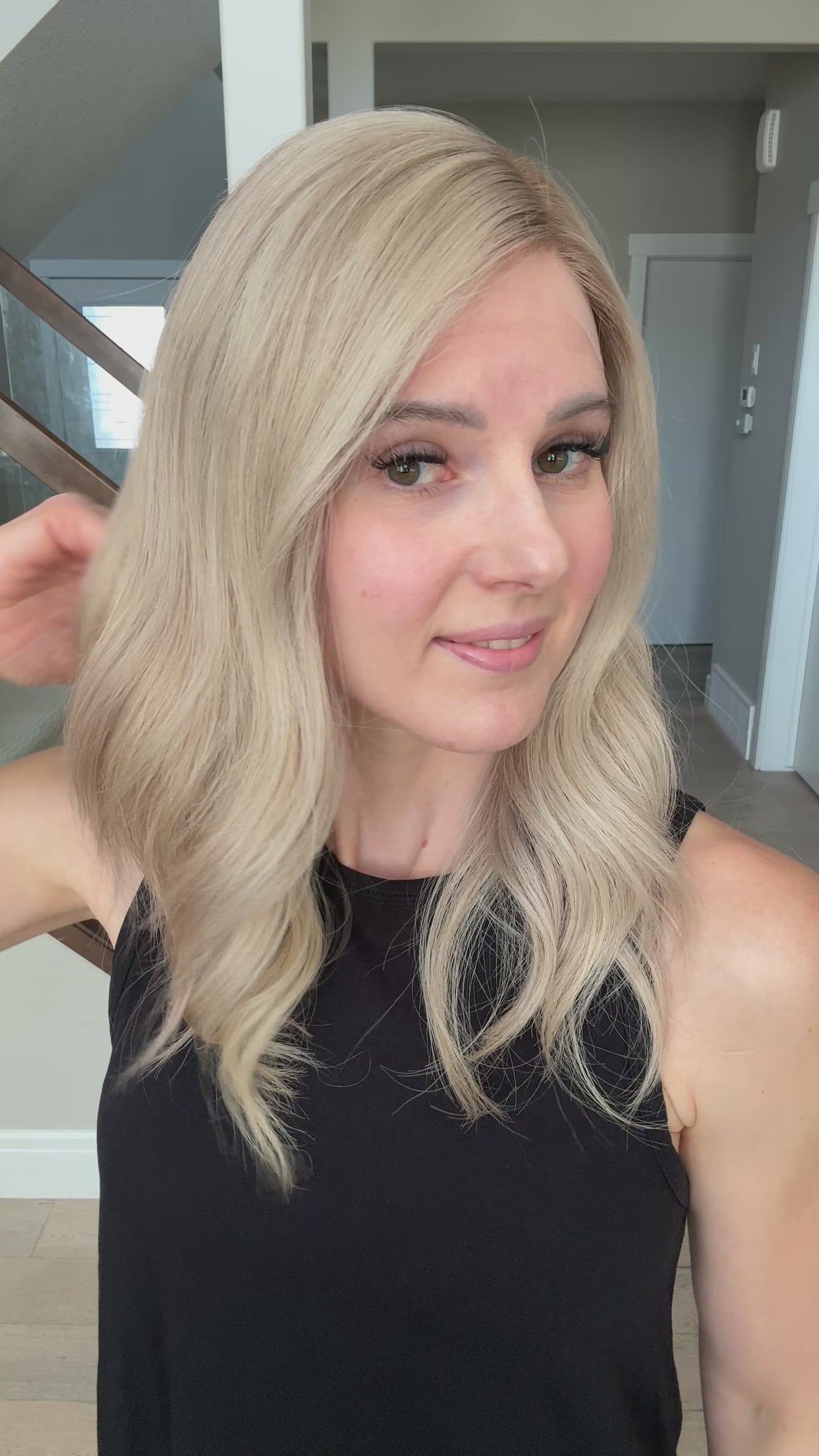 20" Carrie Comfort Cap Lace Top Wig (S)