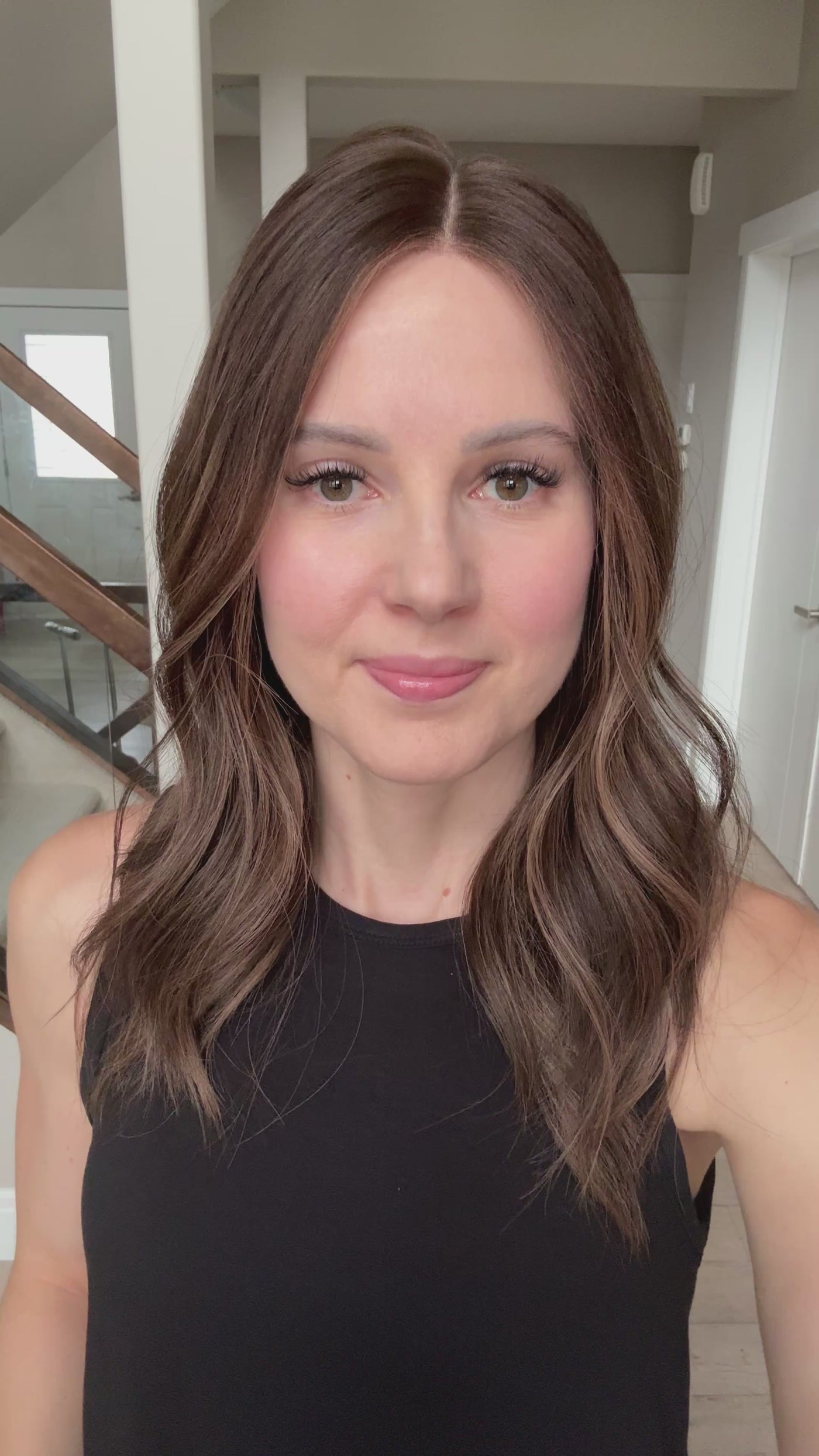 20" Mia Comfort Cap Lace Top Wig (S)