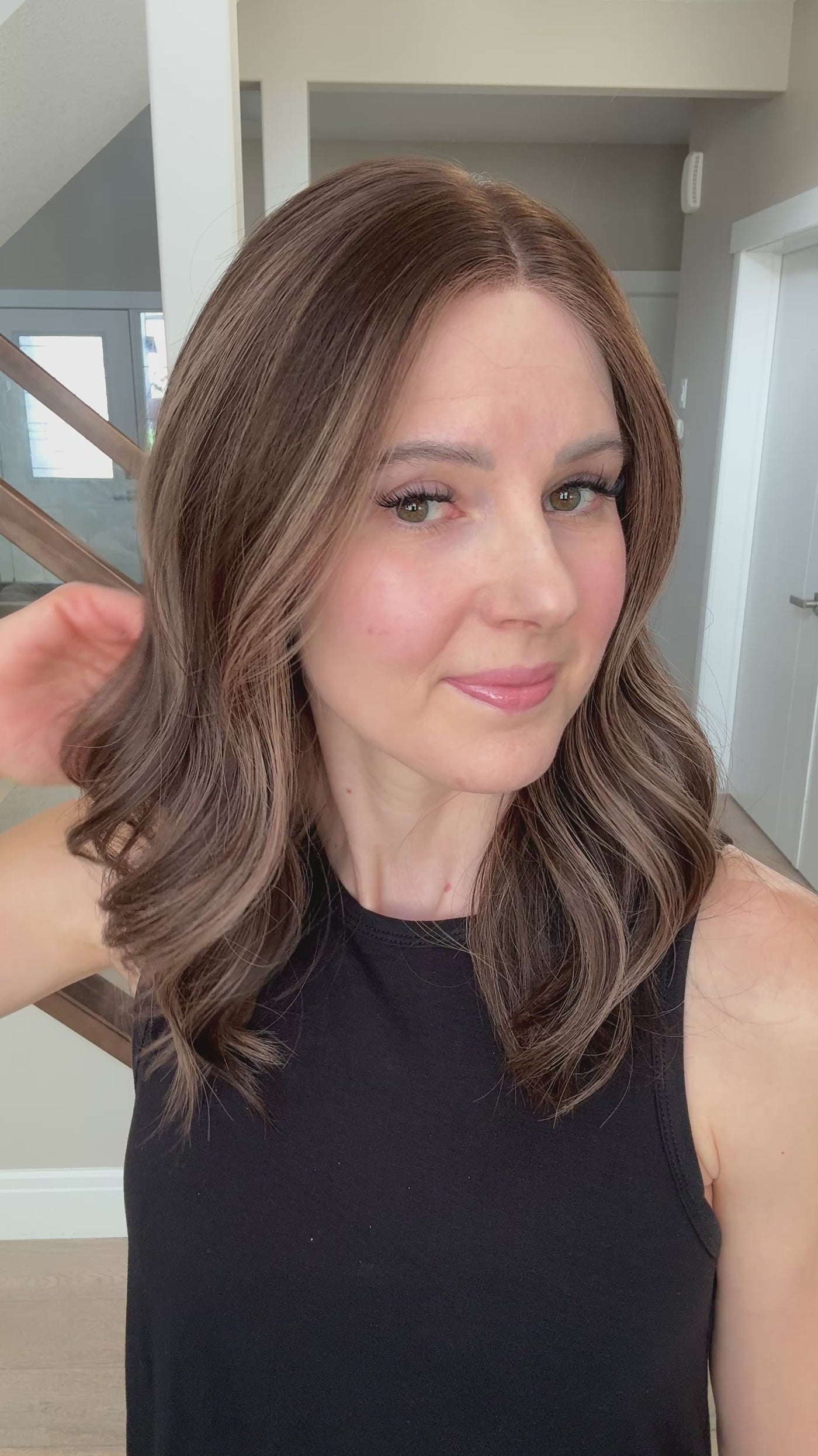 20" Jennifer Comfort Cap Lace Top Wig (S)