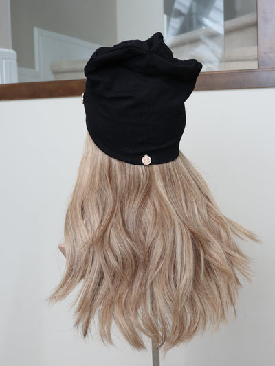 22" Olivia Hat Wig (S)